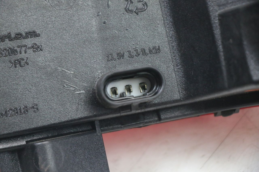 photo de LEFT TAIL LIGHT PIAGGIO MP3 500 (2014 - 2016)