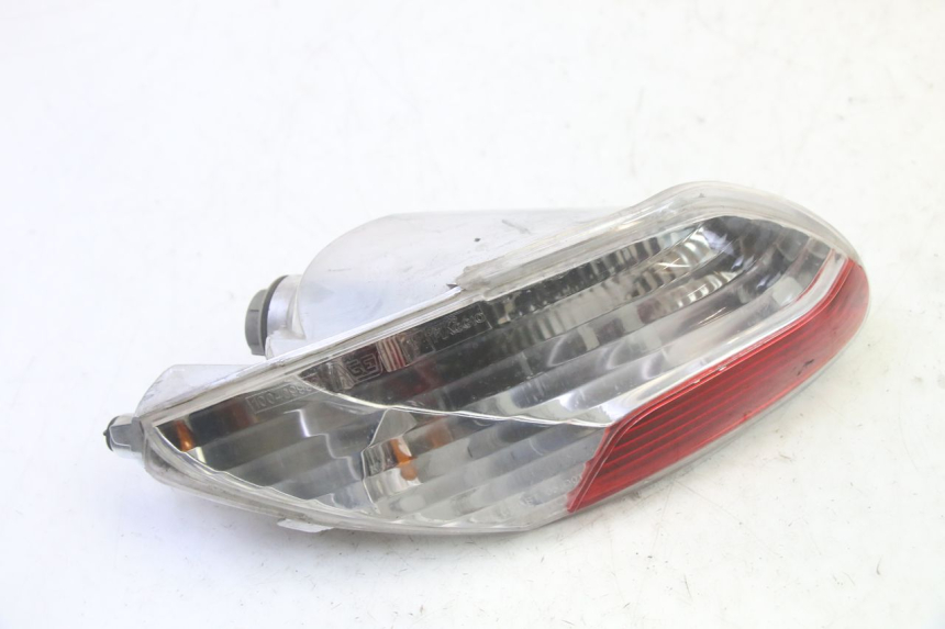 photo de LEFT TAIL LIGHT PIAGGIO MP3 RL 250 (2007 - 2010)