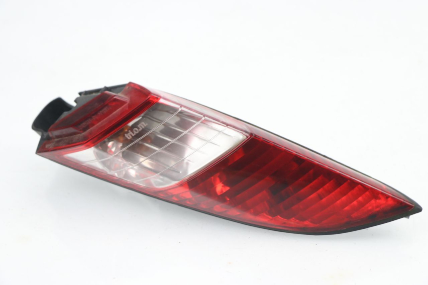 photo de LEFT REAR LIGHT PEUGEOT SATELIS 125 (2006 - 2009)