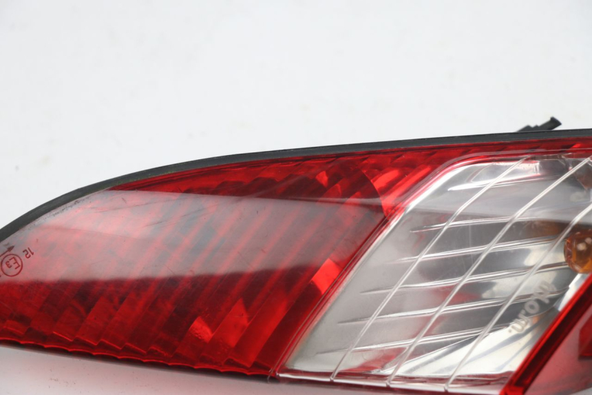 photo de LEFT REAR LIGHT PEUGEOT SATELIS 125 (2006 - 2009)