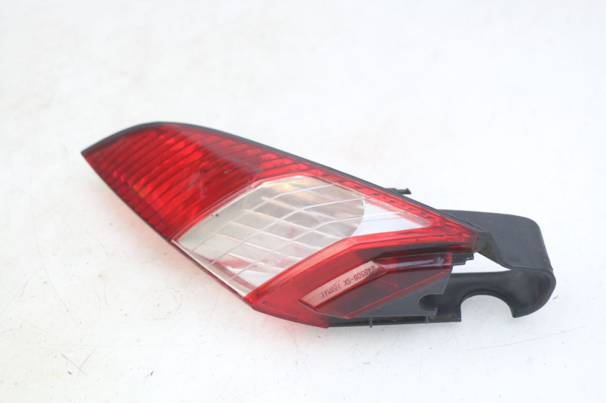 photo de LEFT REAR LIGHT PEUGEOT SATELIS 125 (2010 - 2012)