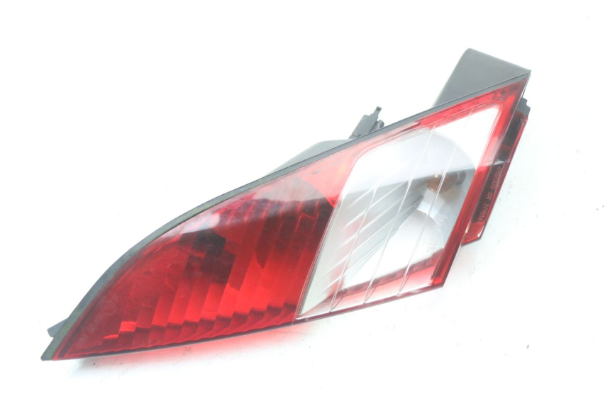 photo de LEFT REAR LIGHT PEUGEOT SATELIS 125 (2010 - 2012)