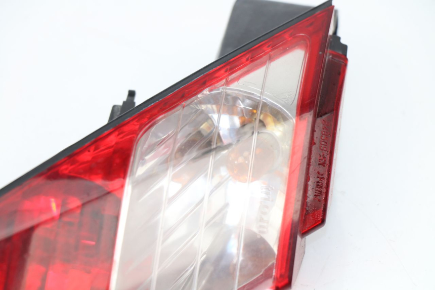 photo de LEFT REAR LIGHT PEUGEOT SATELIS 125 (2010 - 2012)