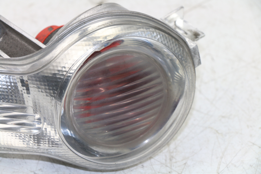 photo de LEFT TAIL LIGHT PIAGGIO CARNABY 125 (2007 - 2011)