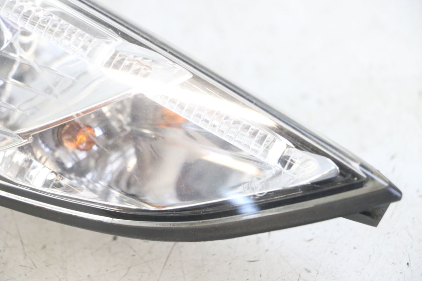 photo de LEFT TAIL LIGHT PEUGEOT SATELIS 125 (2013 - 2018)
