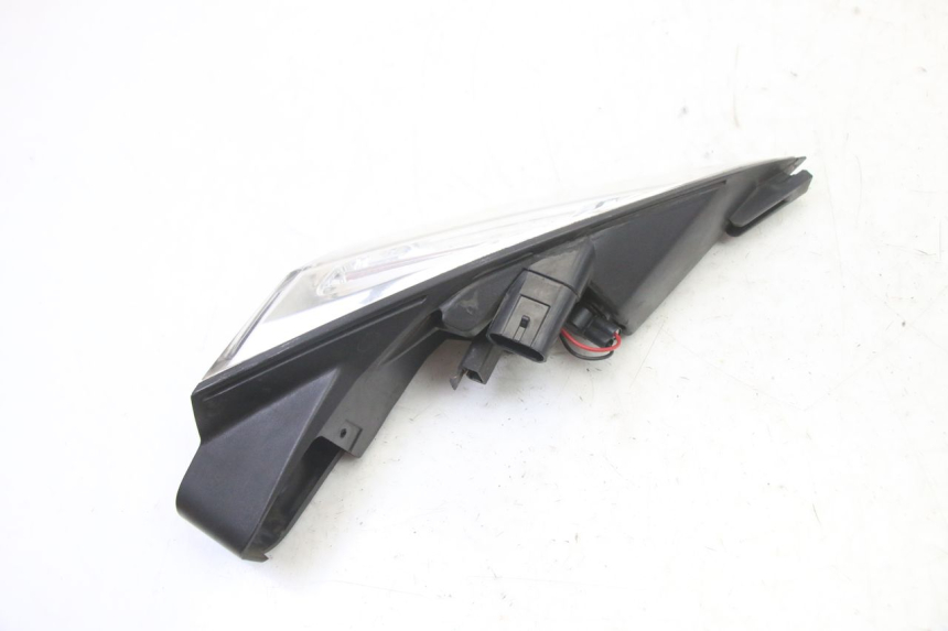 photo de LEFT TAIL LIGHT PEUGEOT SATELIS 125 (2013 - 2018)