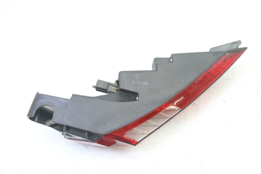 photo de LEFT TAIL LIGHT PEUGEOT SATELIS 250 (2006 - 2012)