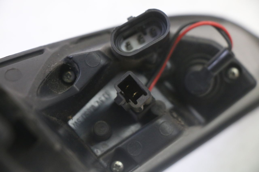 photo de LEFT TAIL LIGHT PEUGEOT SATELIS 125 (2013 - 2018)