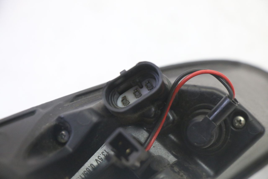 photo de LEFT TAIL LIGHT PEUGEOT SATELIS 125 (2013 - 2018)