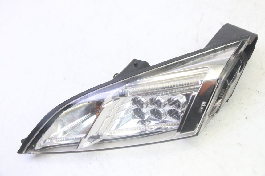 photo de LEFT TAIL LIGHT PEUGEOT SATELIS 125 (2013 - 2018)