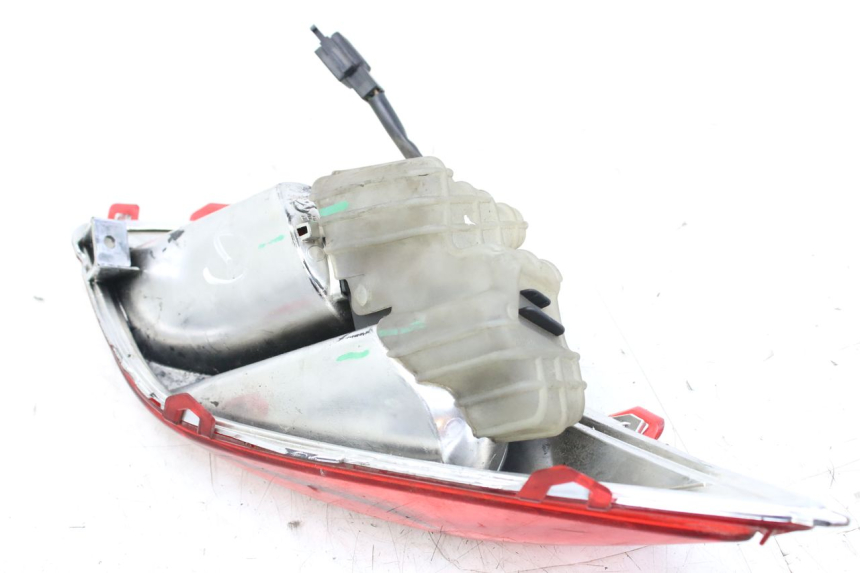 photo de LEFT REAR LIGHT MBK SKYCRUISER 125 (2010 - 2013)