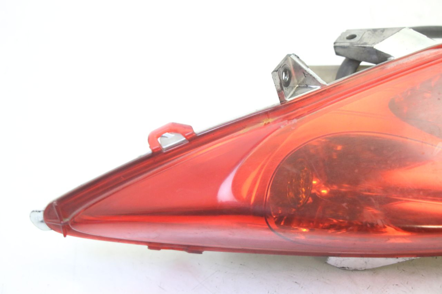 photo de LEFT REAR LIGHT YAMAHA X-MAX XMAX 125 (2010 - 2014)