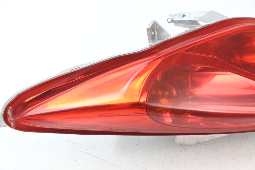 photo de LEFT REAR LIGHT YAMAHA X-MAX XMAX 125 (2010 - 2014)