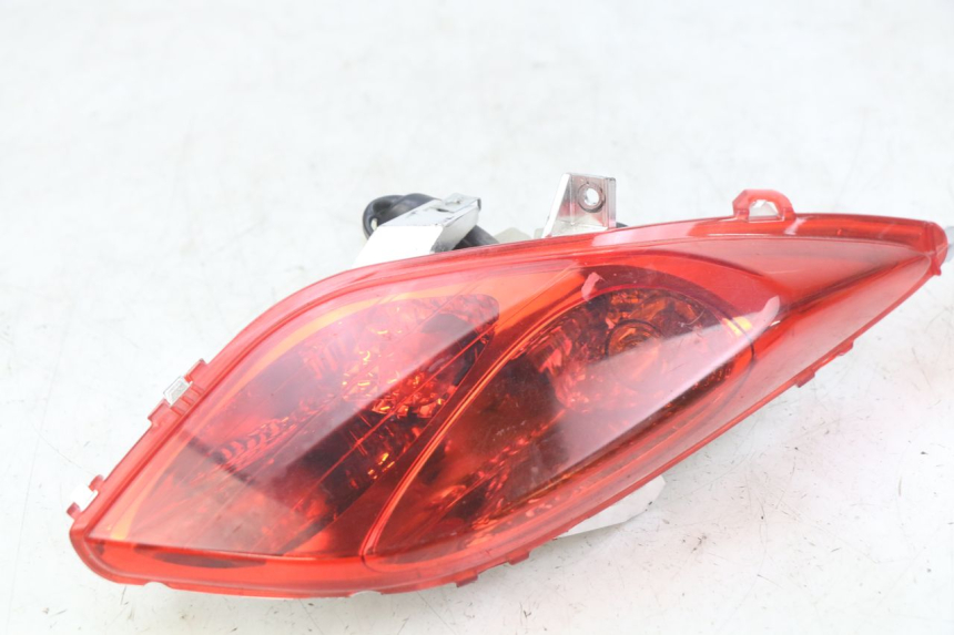 photo de LEFT REAR LIGHT YAMAHA X-MAX XMAX 125 (2010 - 2014)