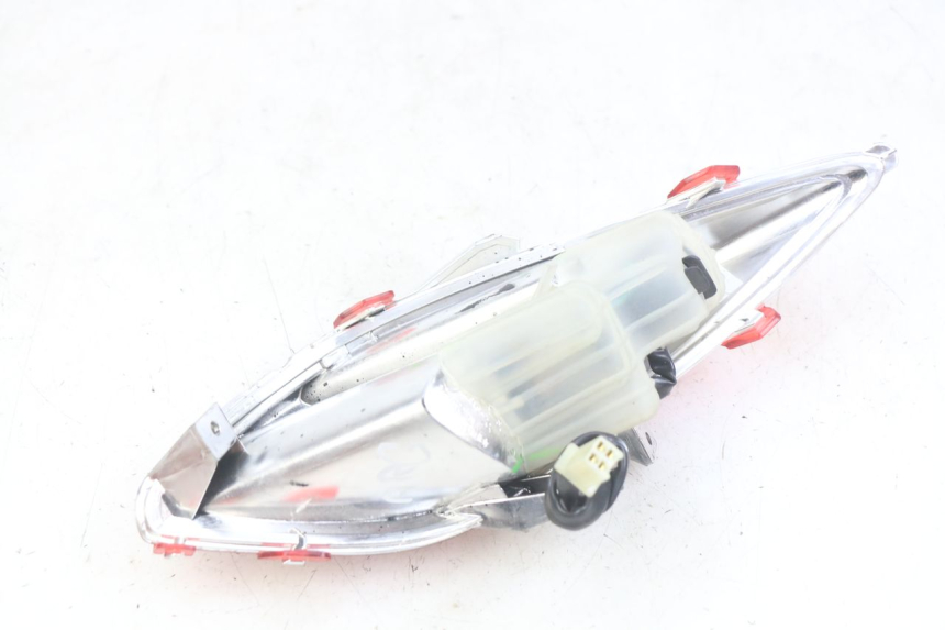 photo de LEFT REAR LIGHT YAMAHA X-MAX XMAX 125 (2010 - 2014)