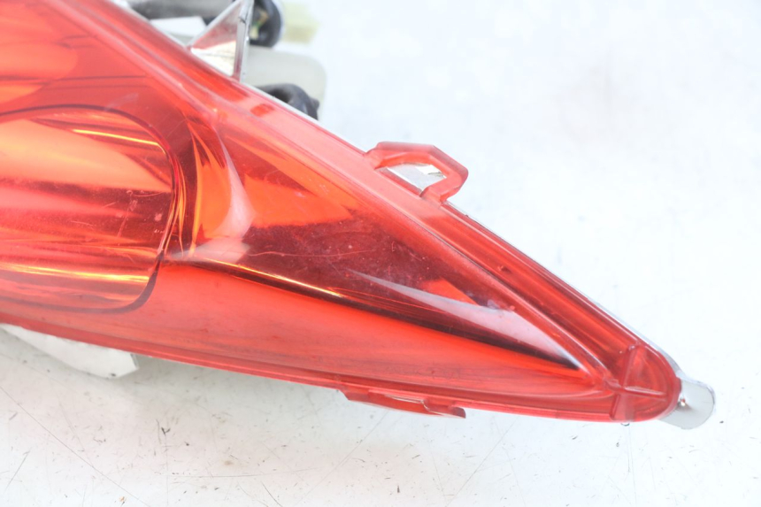 photo de LEFT REAR LIGHT YAMAHA X-MAX XMAX 125 (2010 - 2014)