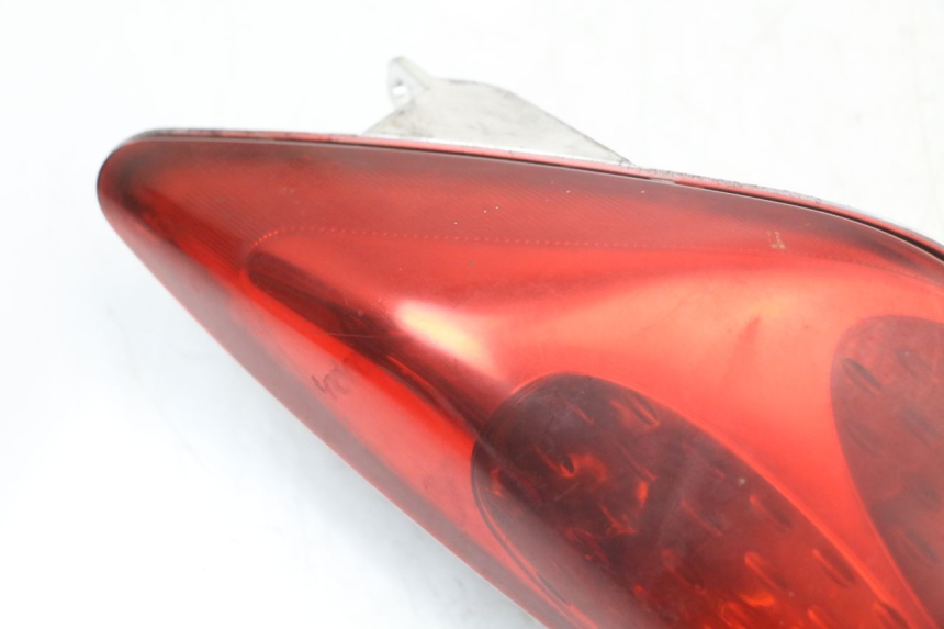 photo de LEFT REAR LIGHT YAMAHA X-MAX XMAX 250 (2006 - 2009)