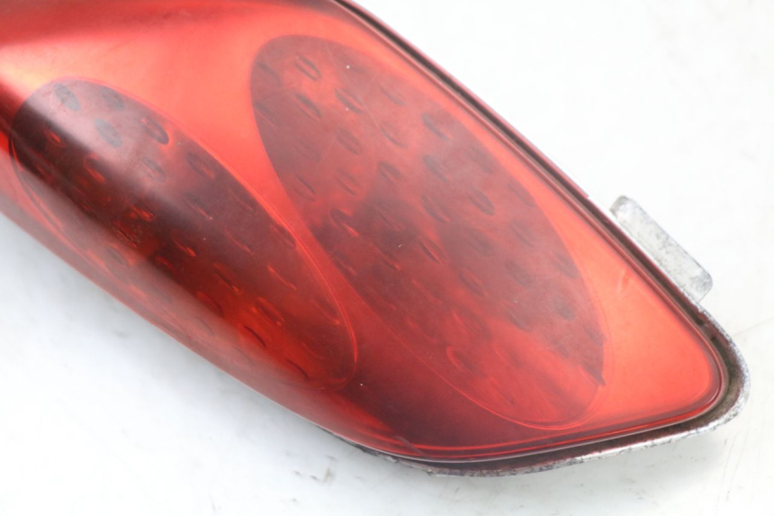 photo de LEFT REAR LIGHT YAMAHA X-MAX XMAX 250 (2006 - 2009)