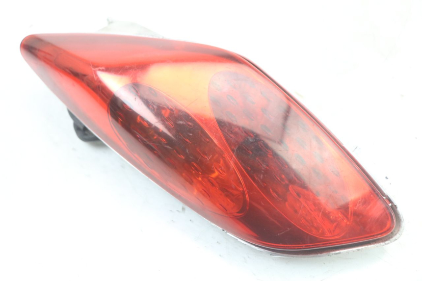 photo de LEFT REAR LIGHT YAMAHA XMAX X-MAX 125 (2006 - 2009)