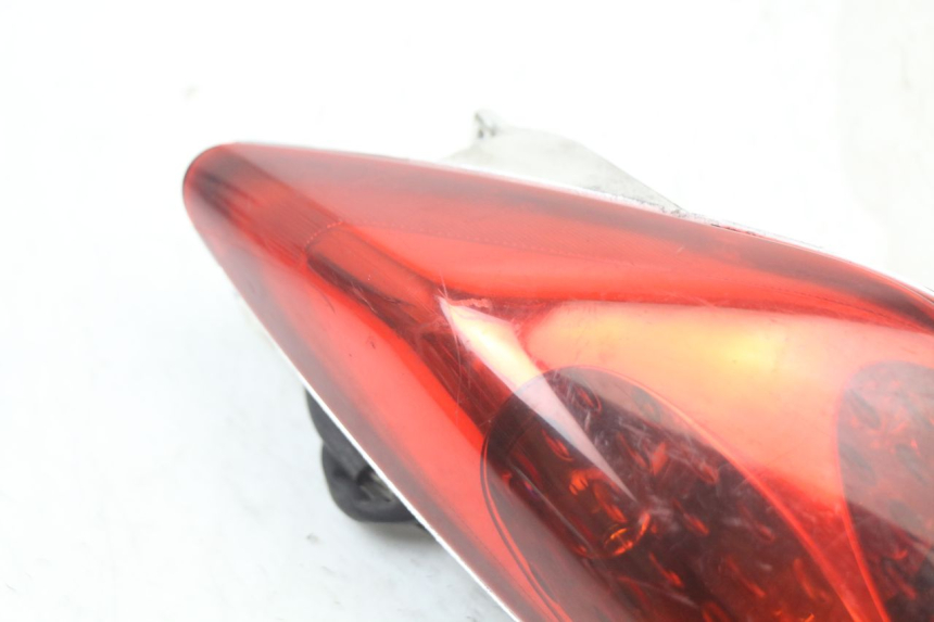 photo de LEFT REAR LIGHT YAMAHA XMAX X-MAX 125 (2006 - 2009)