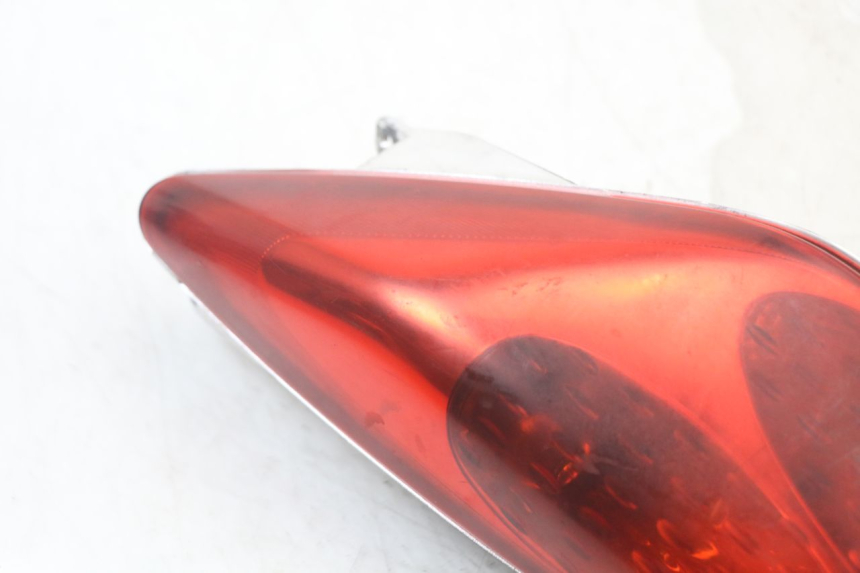 photo de LEFT REAR LIGHT YAMAHA XMAX X-MAX 125 (2006 - 2009)