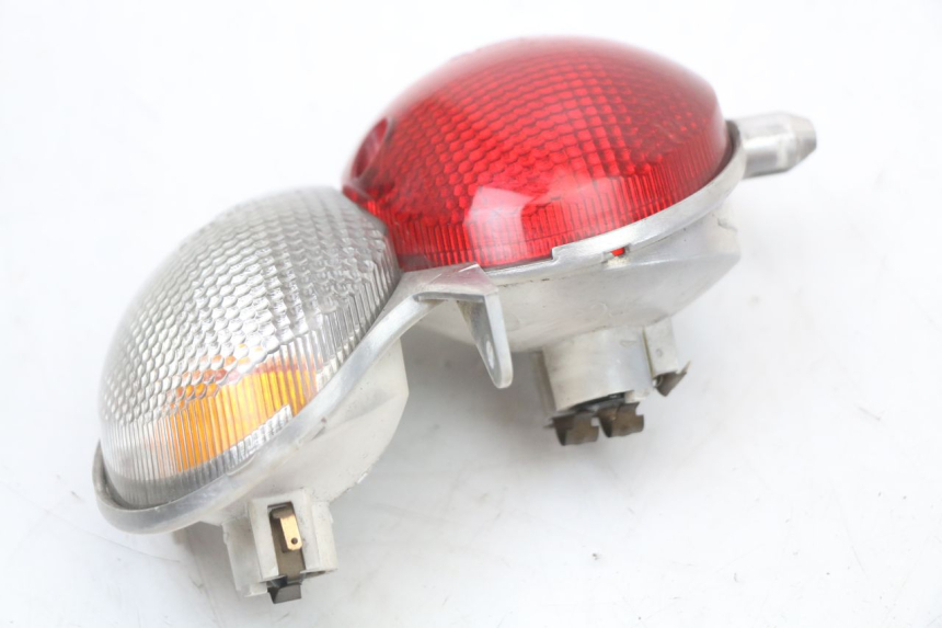 photo de LEFT TAIL LIGHT YAMAHA YP MAJESTY 125 (2002 - 2006)