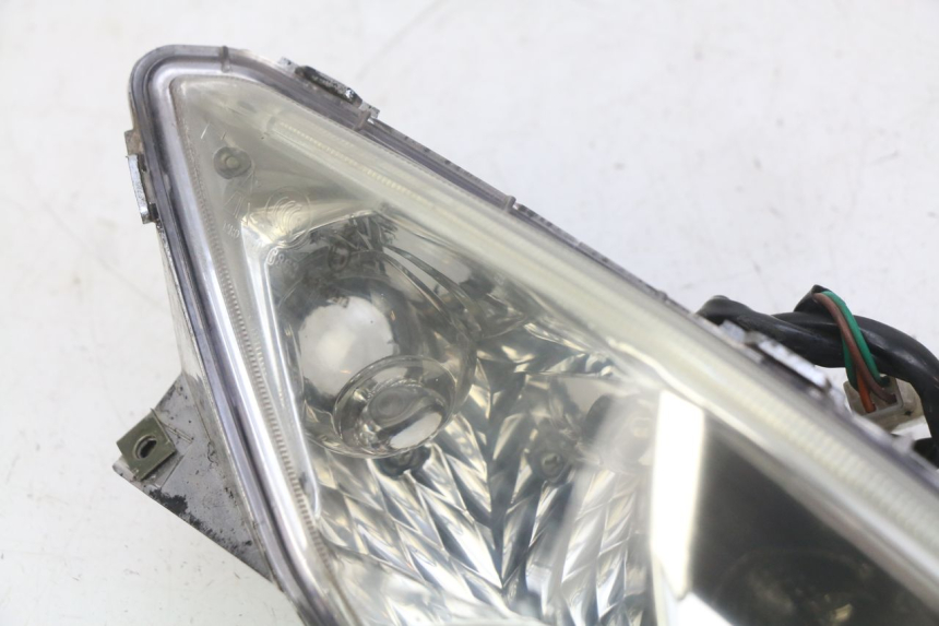 photo de LEFT REAR LIGHT YAMASAKI YM T 125 (2015 - 2020)