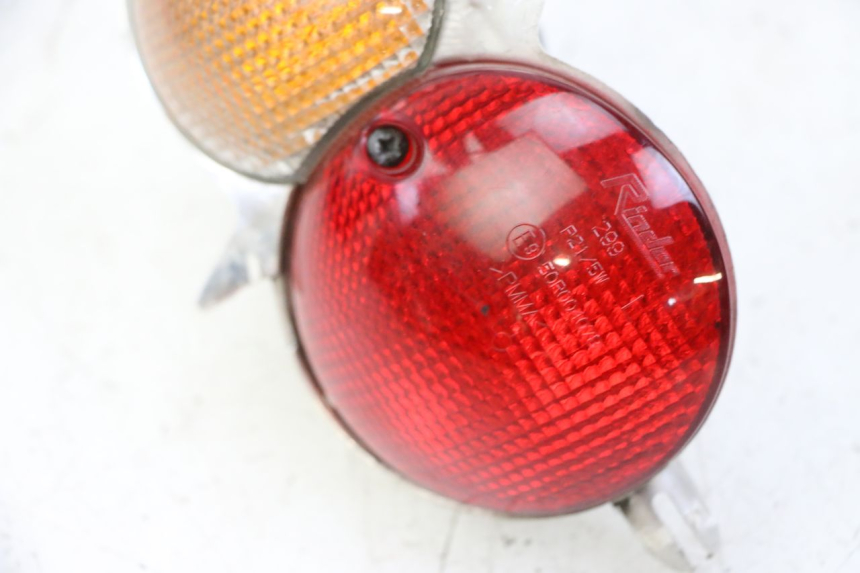 photo de LEFT TAIL LIGHT YAMAHA YP MAJESTY 125 (2002 - 2006)