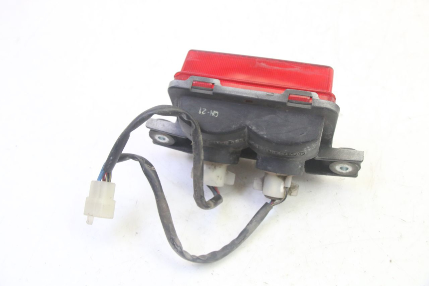 photo de TAIL LIGHT KAWASAKI GPX R WARBIRD 600 (1988 - 1993) - Alternative perspective