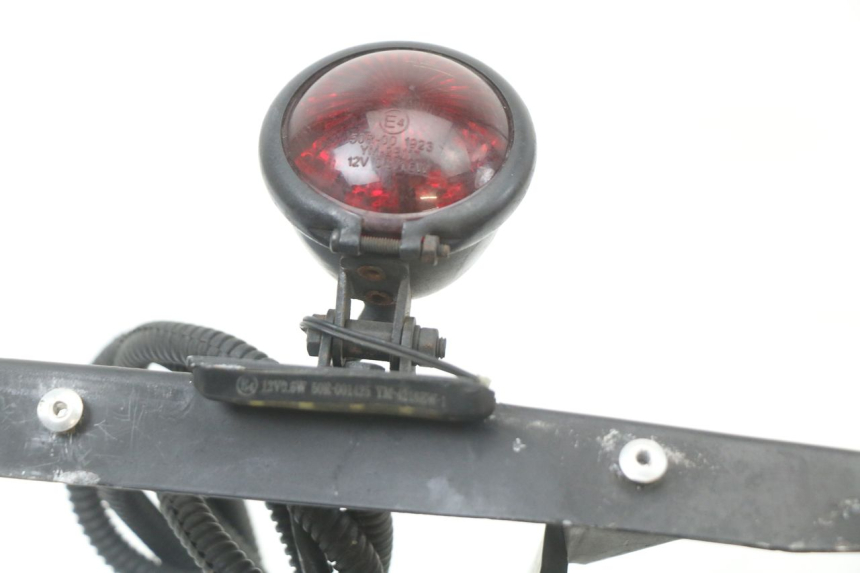 photo de TAIL LIGHT HARLEY DAVIDSON SPORTSTER XL CUSTOM 1200 (2003 - 2004)
