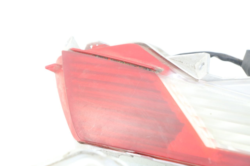 photo de TAIL LIGHT HONDA FES PANTHEON 125 (2003 - 2007)