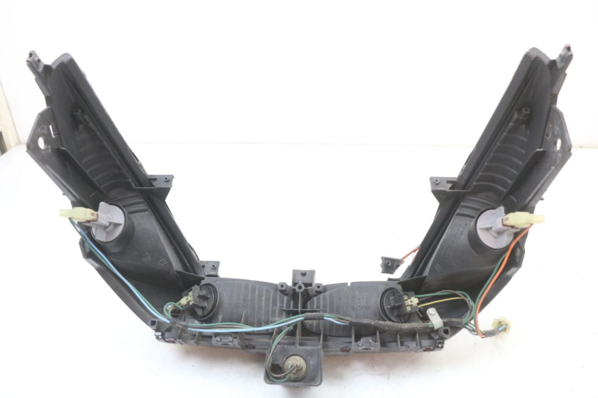 photo de TAIL LIGHT HONDA FJS SILVER WING SILVERWING 400 (2005 - 2008)
