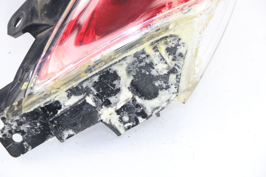 photo de TAIL LIGHT HONDA PCX (JF28) 125 (2009 - 2011)