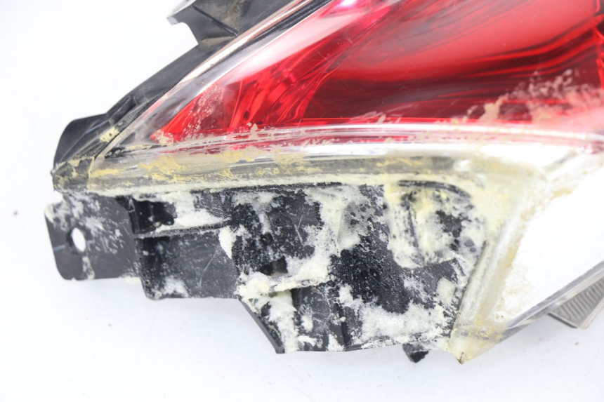 photo de TAIL LIGHT HONDA PCX (JF28) 125 (2009 - 2011)