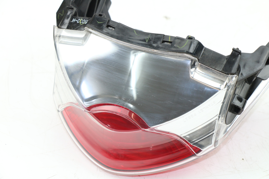 photo de REAR LIGHT HONDA PCX (JF47) 125 (2012 - 2013)