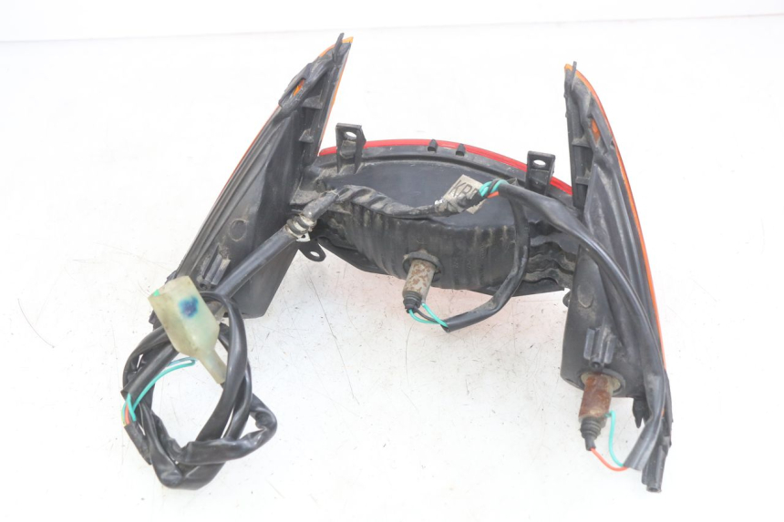 photo de REAR LIGHT HONDA SCV LEAD 100 (2003 - 2007)