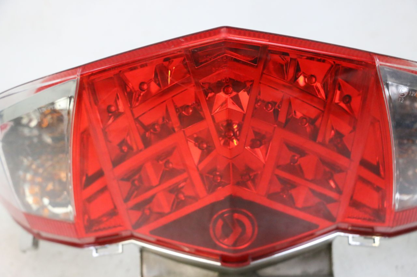 photo de TAIL LIGHT SYM JOYMAX 125 (2010 - 2017)