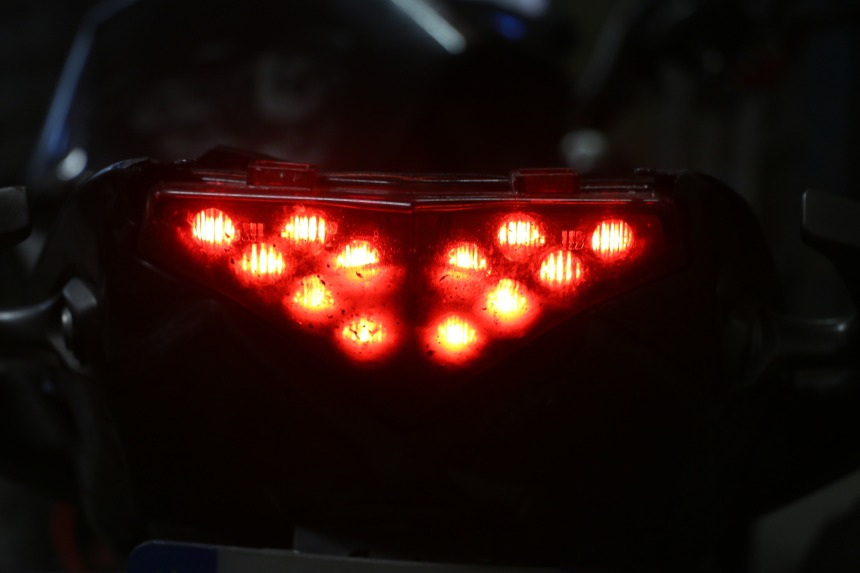 photo de TAIL LIGHT KAWASAKI ER-6 ER6 N 650 (2012 - 2016)