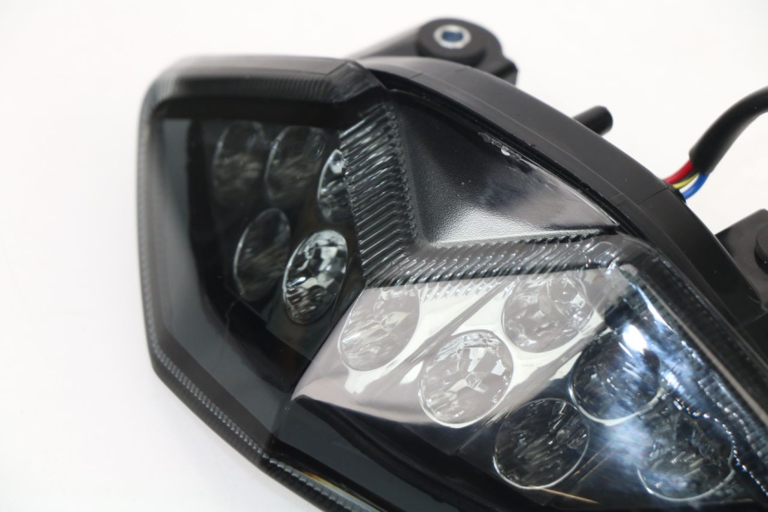 photo de REAR LIGHT KAWASAKI VERSYS ABS 650 (2015 - 2018) - Component detail