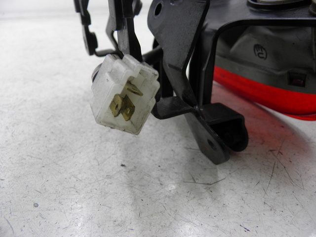 photo de REAR LIGHT KAWASAKI ZZR 600 (1995 - 2004)