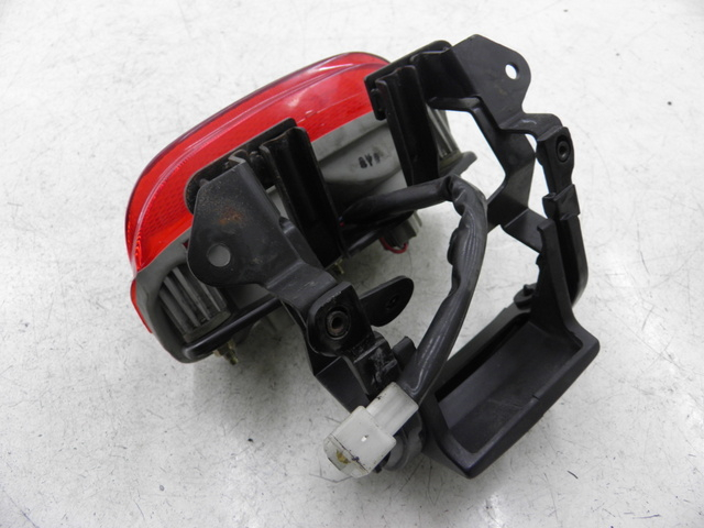 photo de REAR LIGHT KAWASAKI ZZR 600 (1995 - 2004)