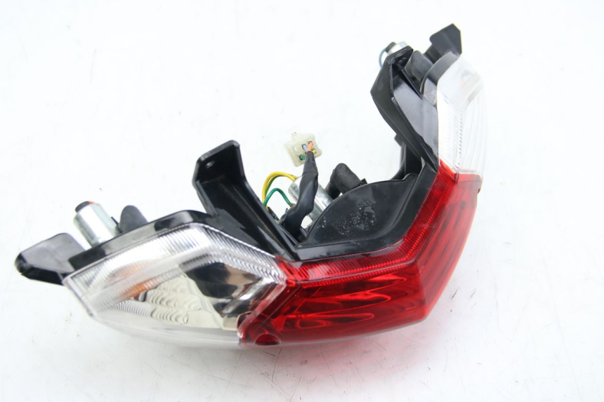 photo de TAIL LIGHT PEUGEOT KISBEE 2T 50 (2018 - 2022)