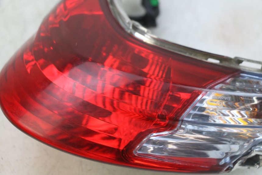 photo de REAR LIGHT KYMCO AGILITY 16+ 4T 50 (2018 - 2023)