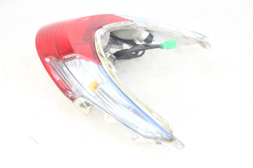 photo de REAR LIGHT KYMCO AGILITY 16+ 4T 50 (2018 - 2023)
