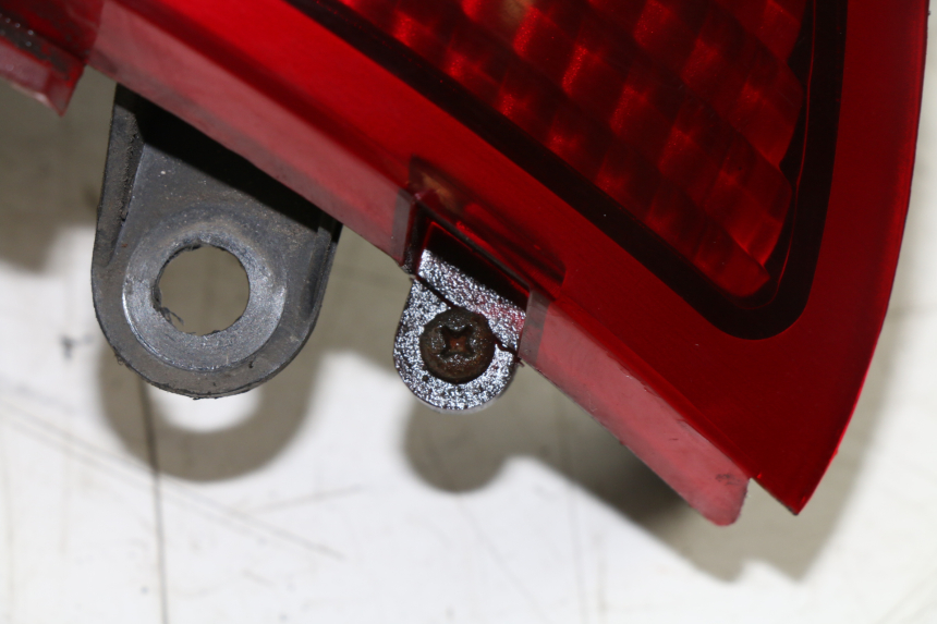 photo de TAIL LIGHT KYMCO GRAND DINK 125 (2002 - 2007)