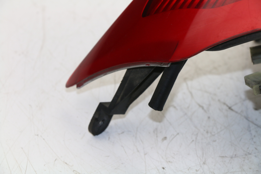 photo de TAIL LIGHT KYMCO GRAND DINK 125 (2002 - 2007)