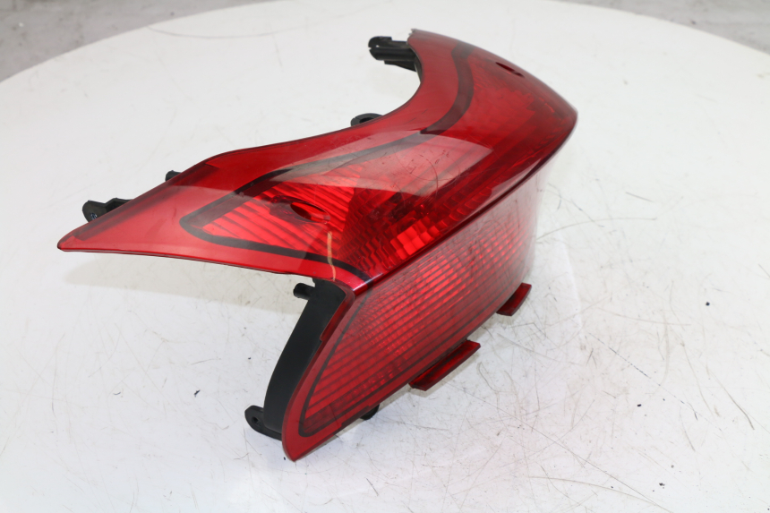 photo de TAIL LIGHT KYMCO GRAND DINK 125 (2002 - 2007)