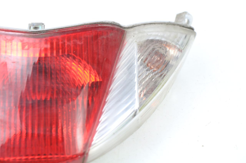 photo de REAR LIGHT PIAGGIO LIBERTY 125 (2009 - 2013)