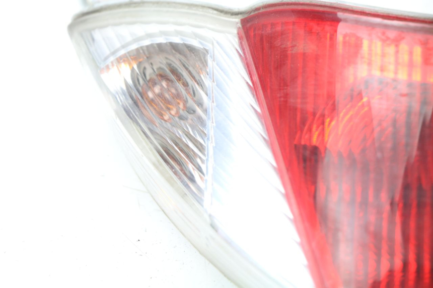photo de REAR LIGHT PIAGGIO LIBERTY 125 (2009 - 2013)