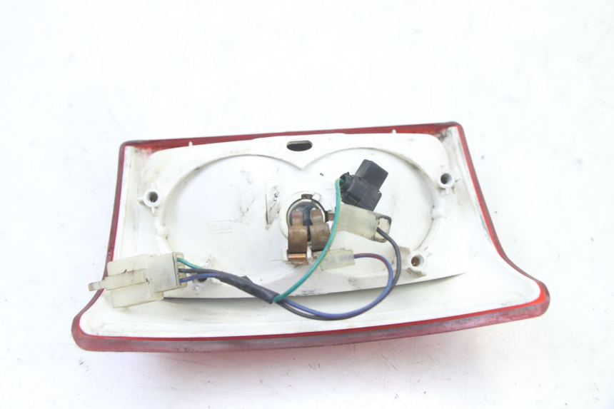 photo de TAIL LIGHT MBK BOOSTER SPIRIT NAKED 50 (2004 - 2017)